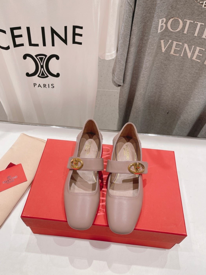 Valentino flat shoes